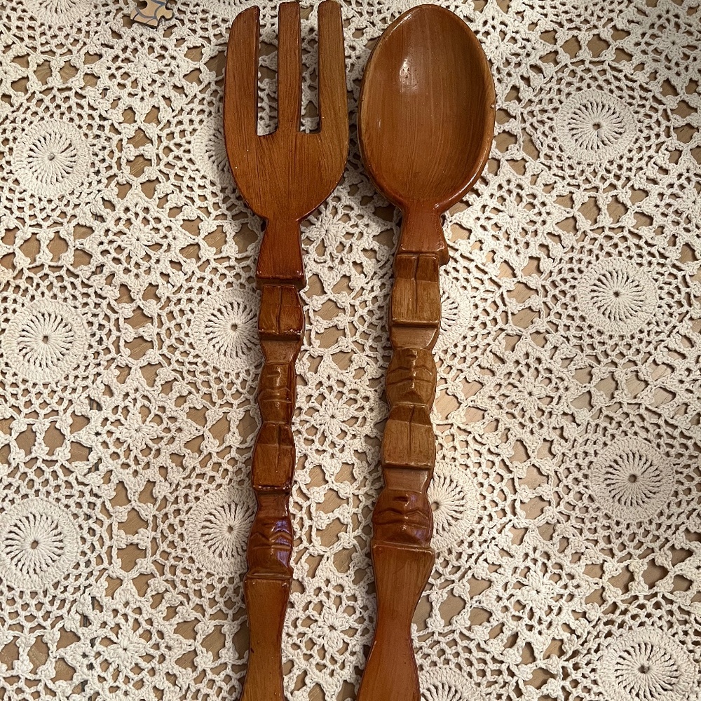 VINTAGE - MCM - 1970s Tiki Wooden Fork and Spoon Wall Decor